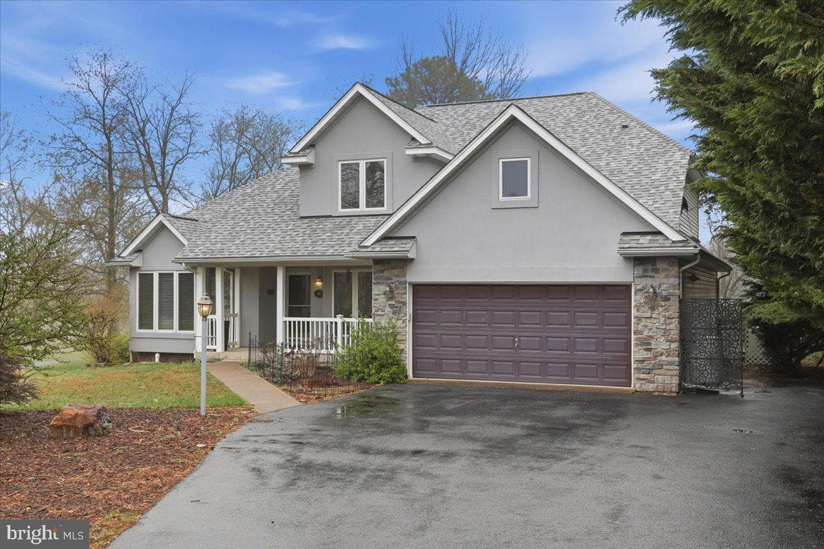 463 Wampum Lane photo 3