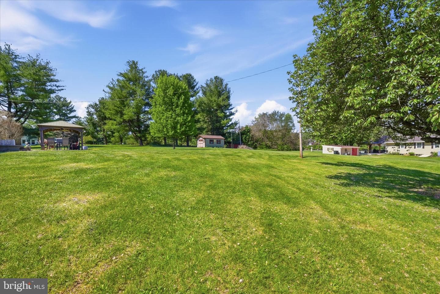 80 Iroquois Trail photo 3
