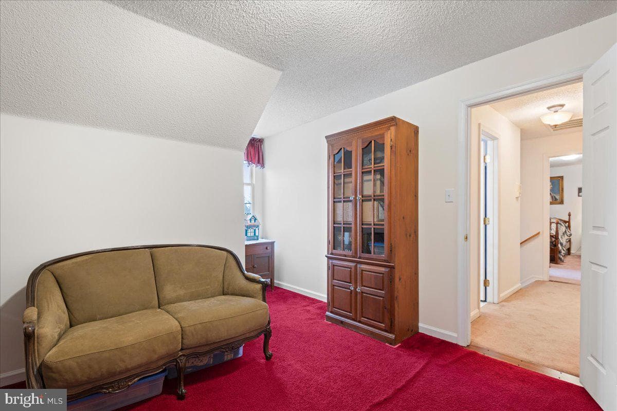 462 Camelot Boulevard photo 38