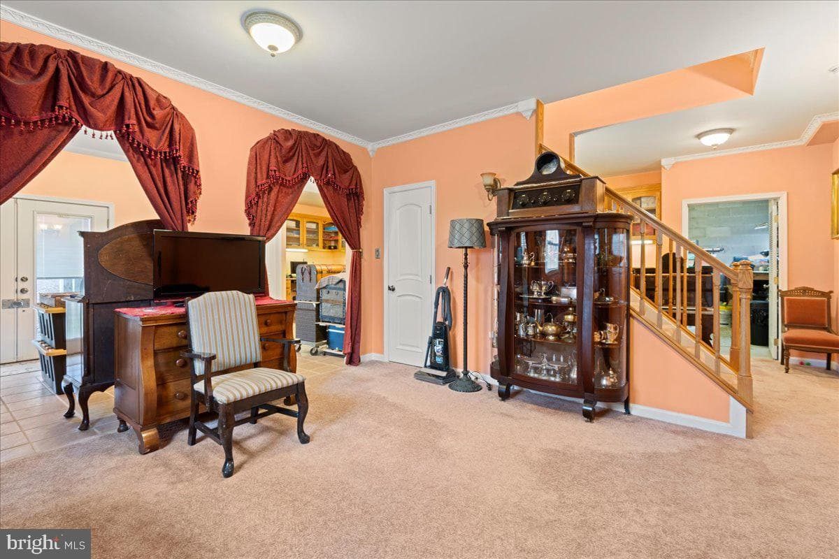 462 Camelot Boulevard photo 40