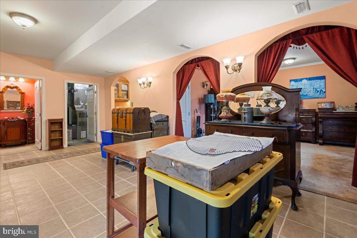 462 Camelot Boulevard photo 45