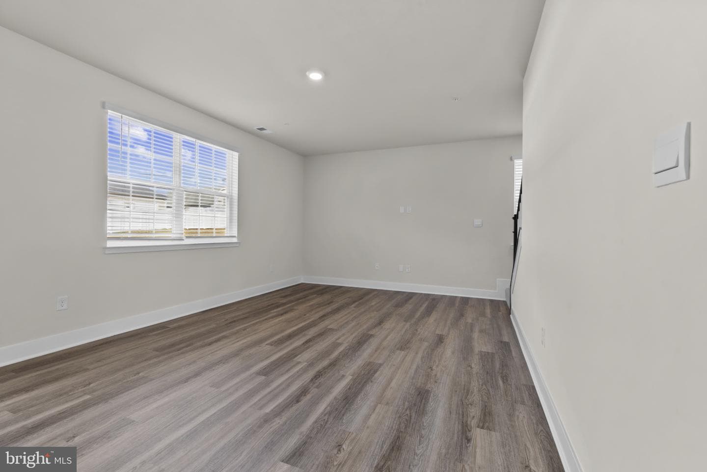 269 Anconas Boulevard photo 4