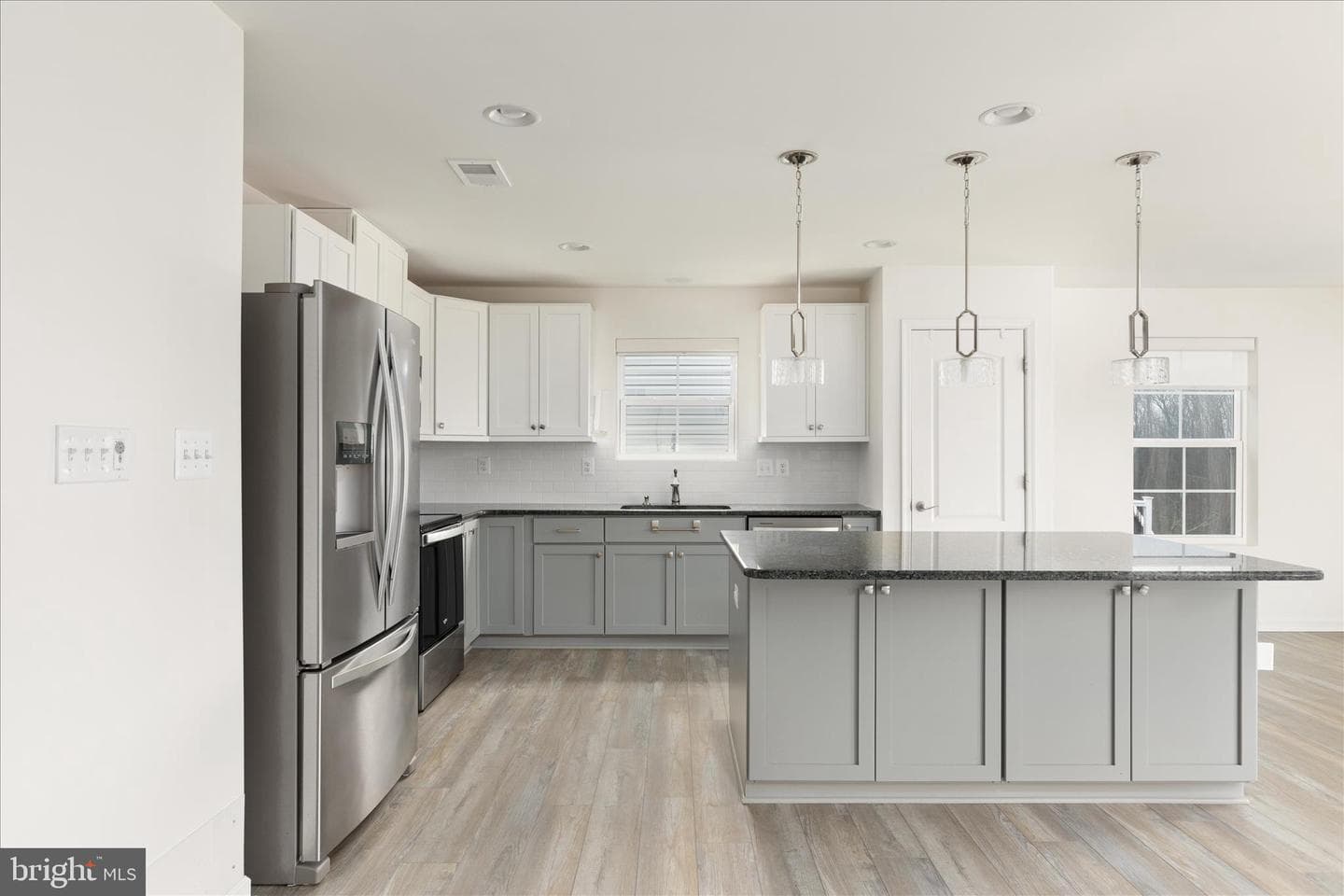 250 Stager Avenue photo 12