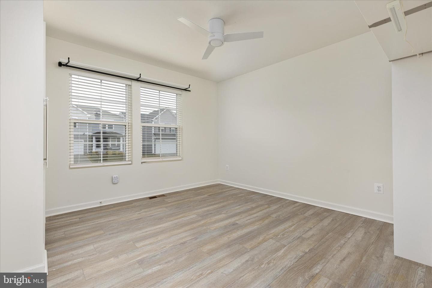 250 Stager Avenue photo 15
