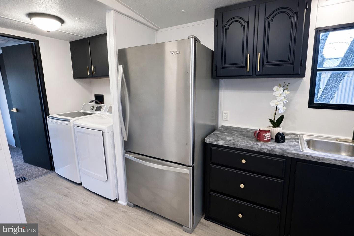95 Hamilton Court photo 24