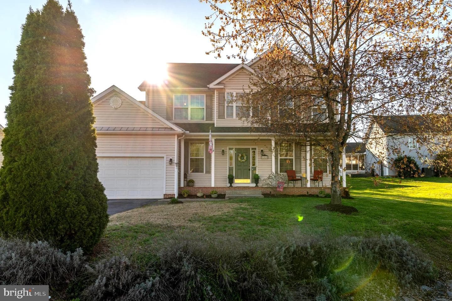 101 Wren Street N photo 40
