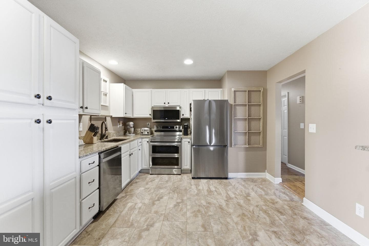 239 Mcgill Drive photo 17