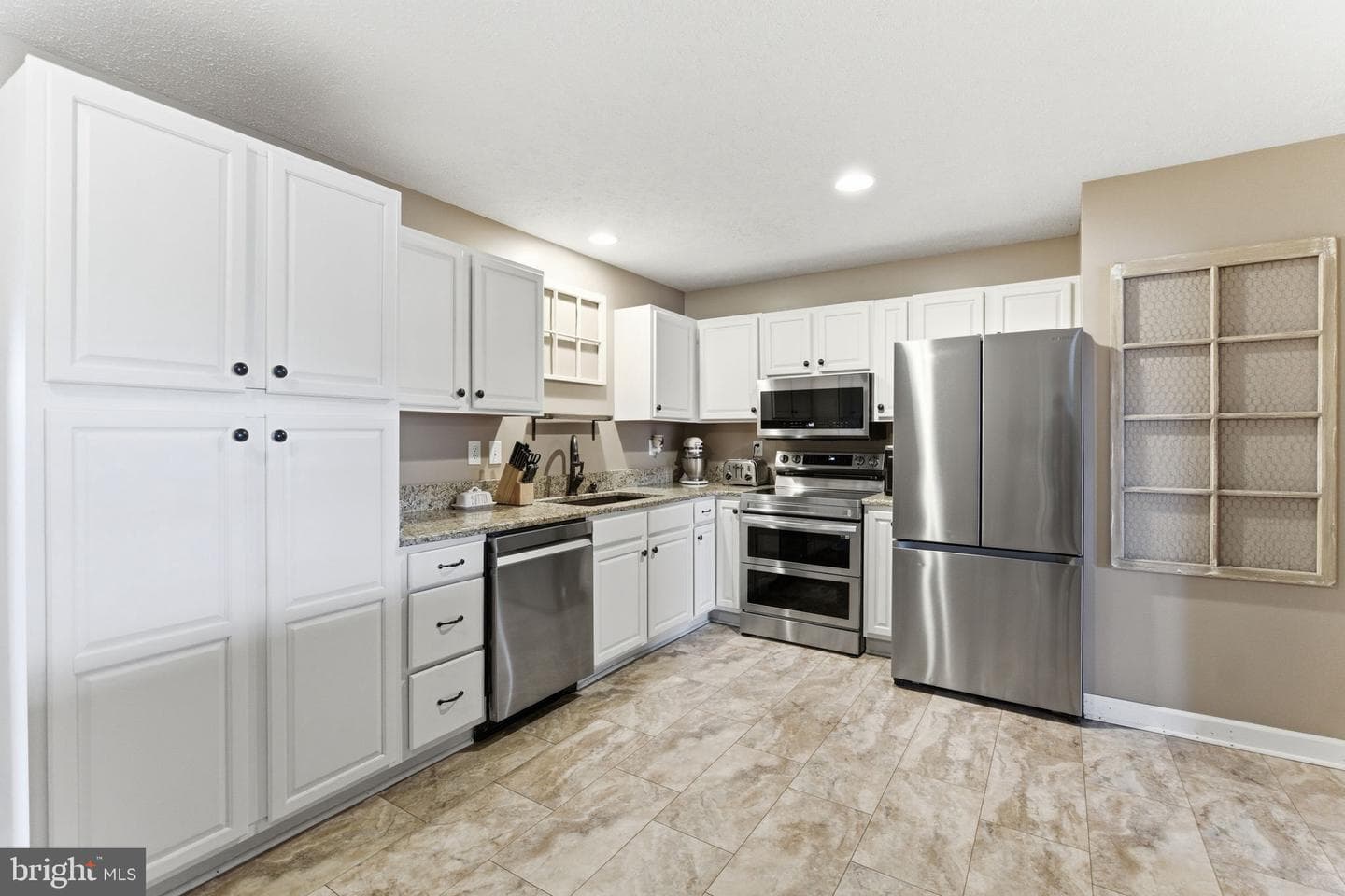 239 Mcgill Drive photo 18