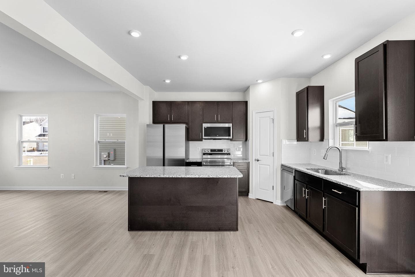 5 Eddy Road photo 14