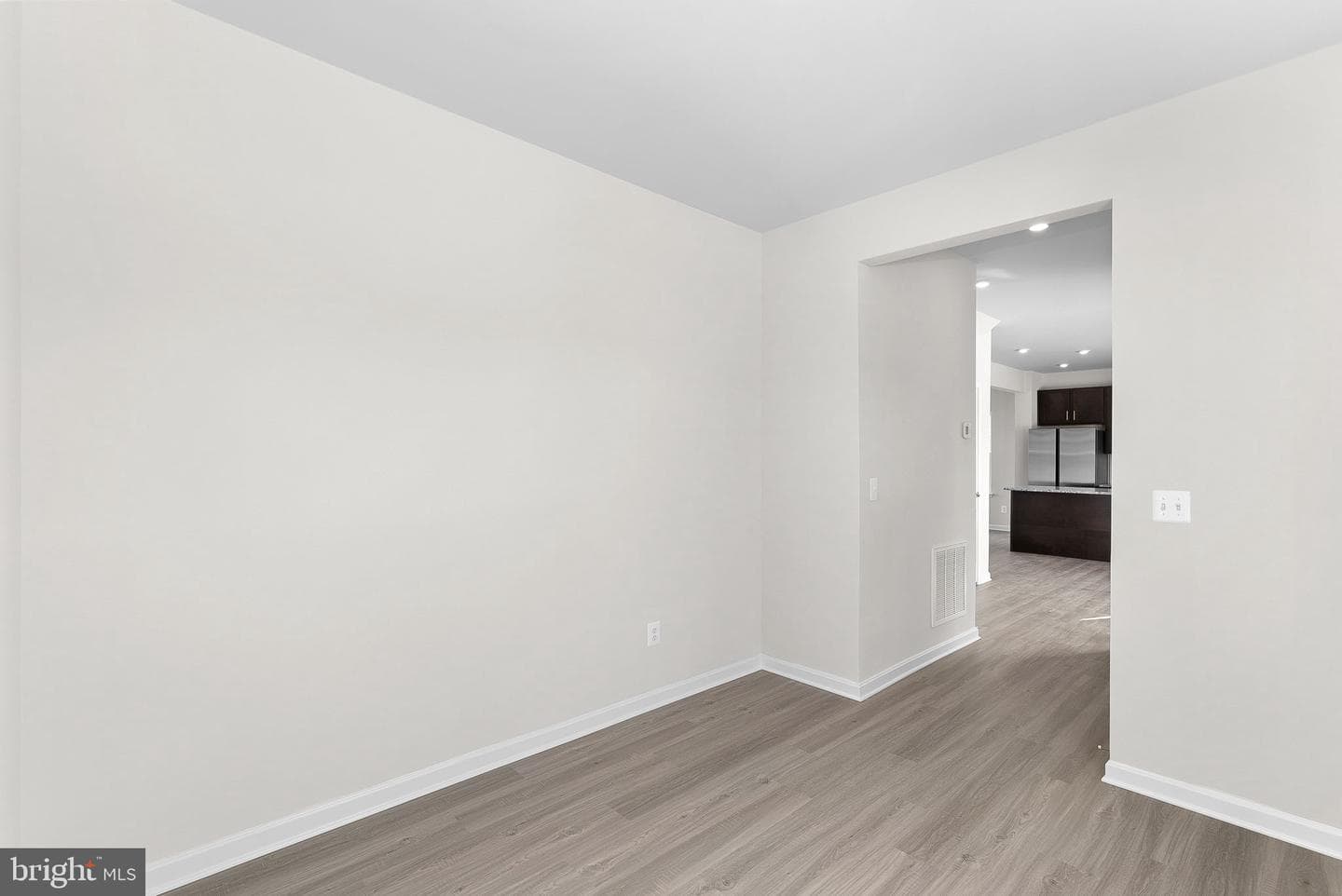 5 Eddy Road photo 21