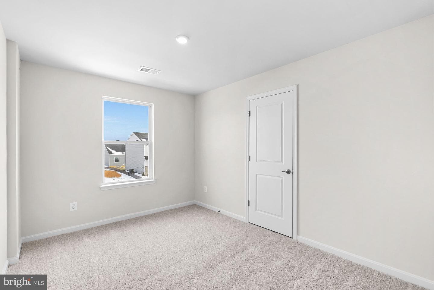 5 Eddy Road photo 32