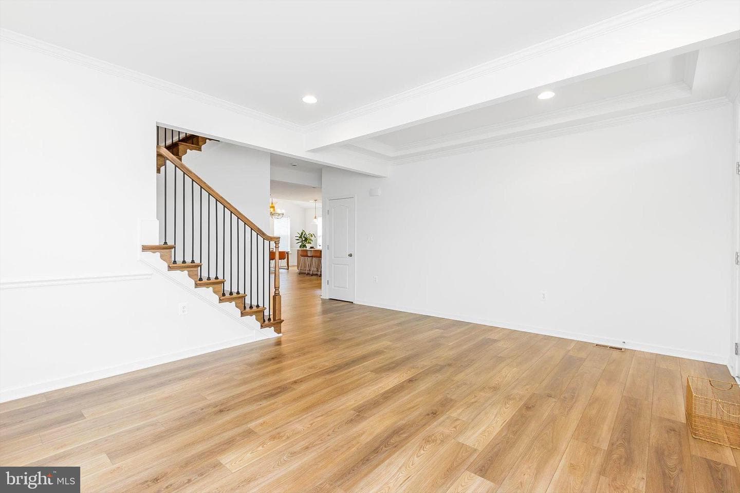 301 Homer Court photo 11