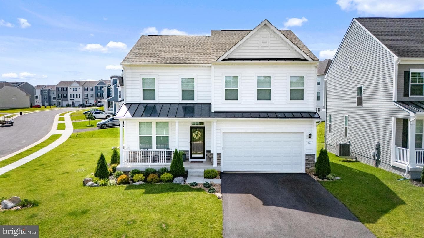 301 Homer Court photo 4