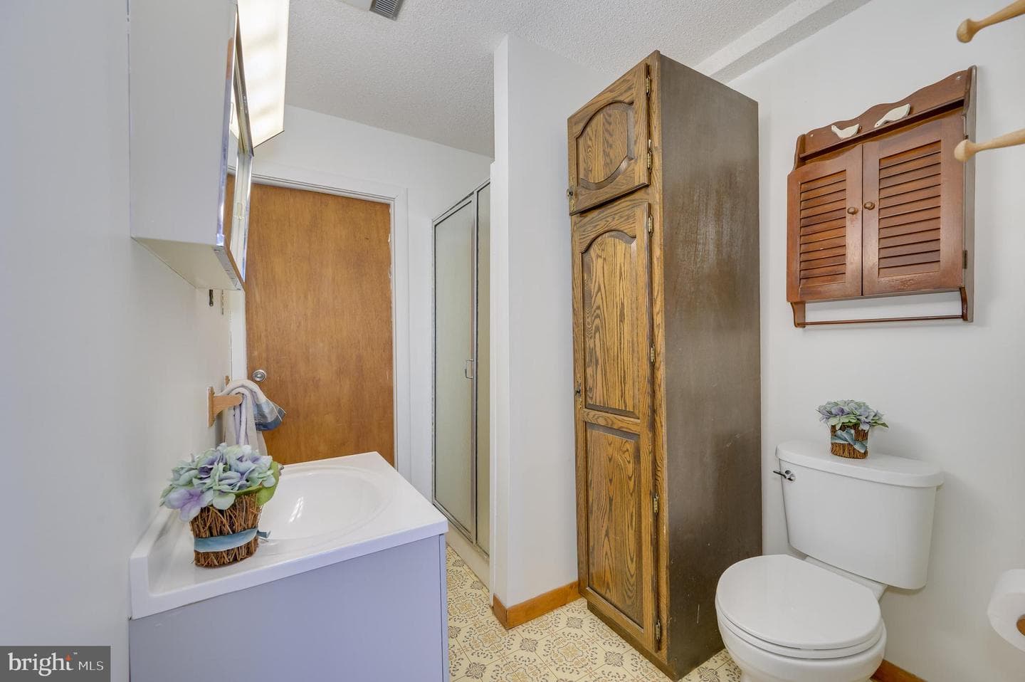 1524 Lamplight Road photo 18
