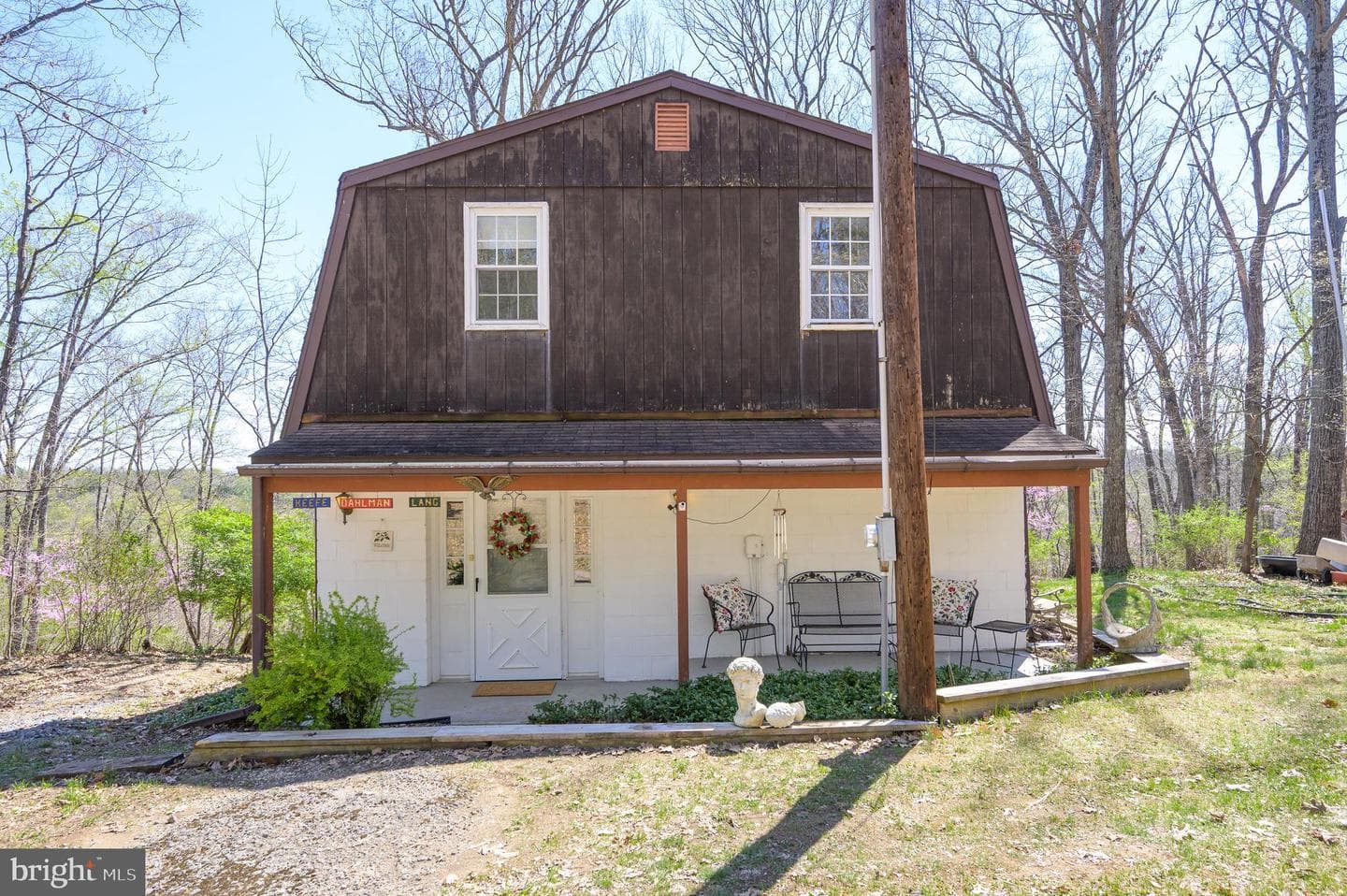 1524 Lamplight Road photo 2