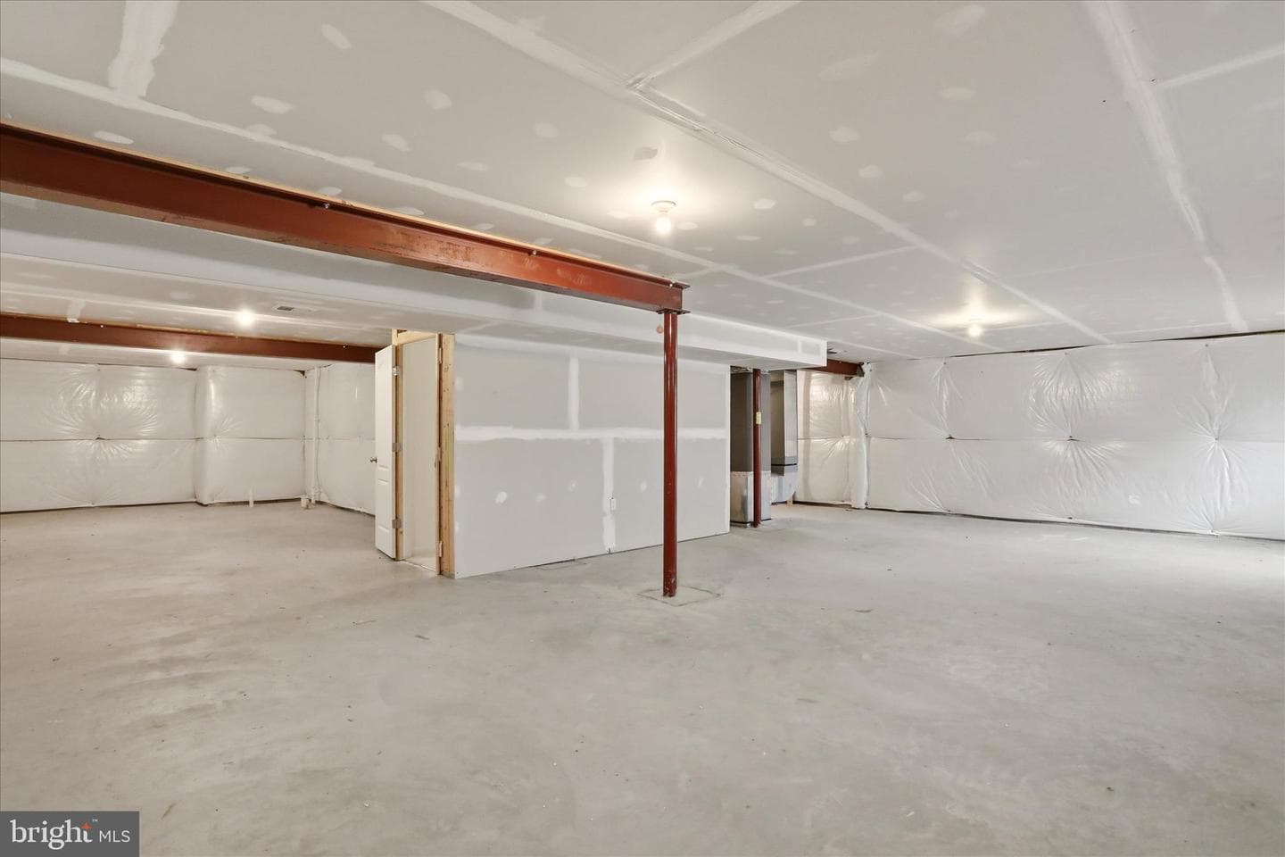 208 Darden Court W photo 35