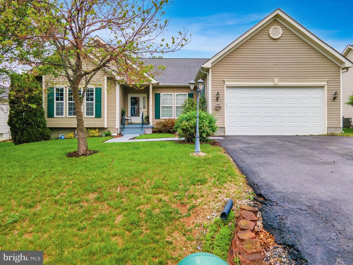 540 Hogan Drive, Martinsburg