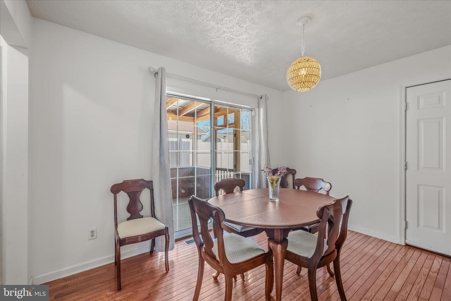 110 Artisan Way photo 14