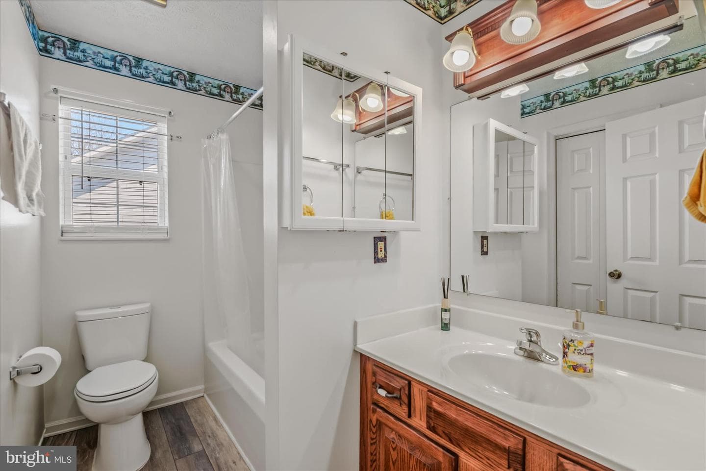 110 Artisan Way photo 20