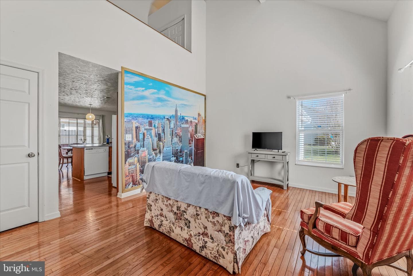 110 Artisan Way photo 4