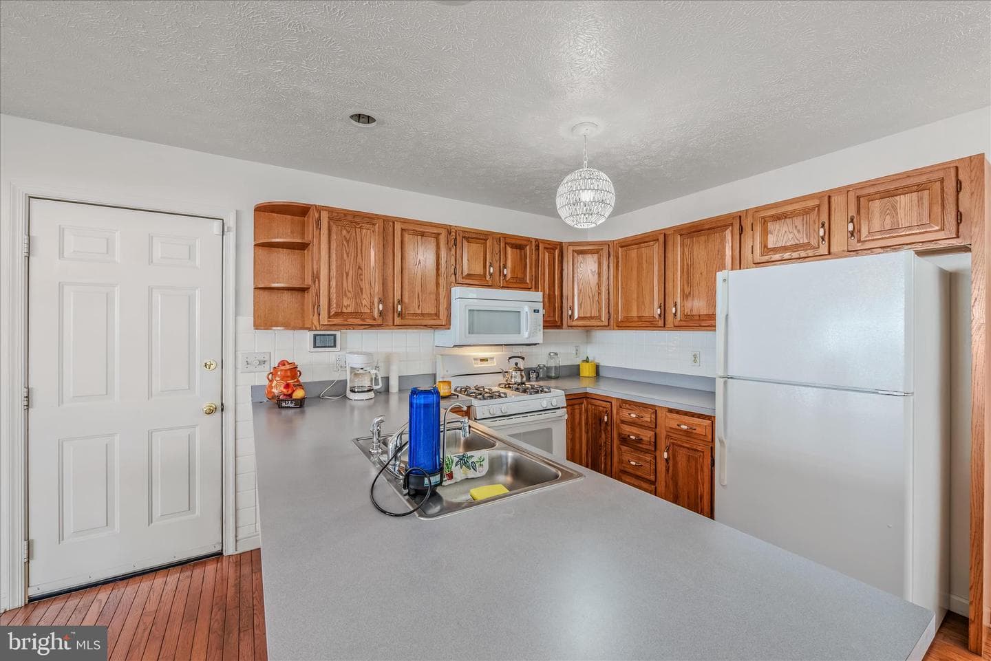 110 Artisan Way photo 8