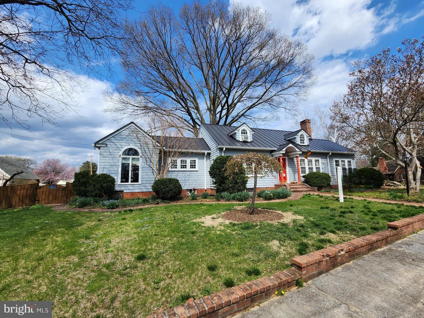 1 Dennis Street photo 54