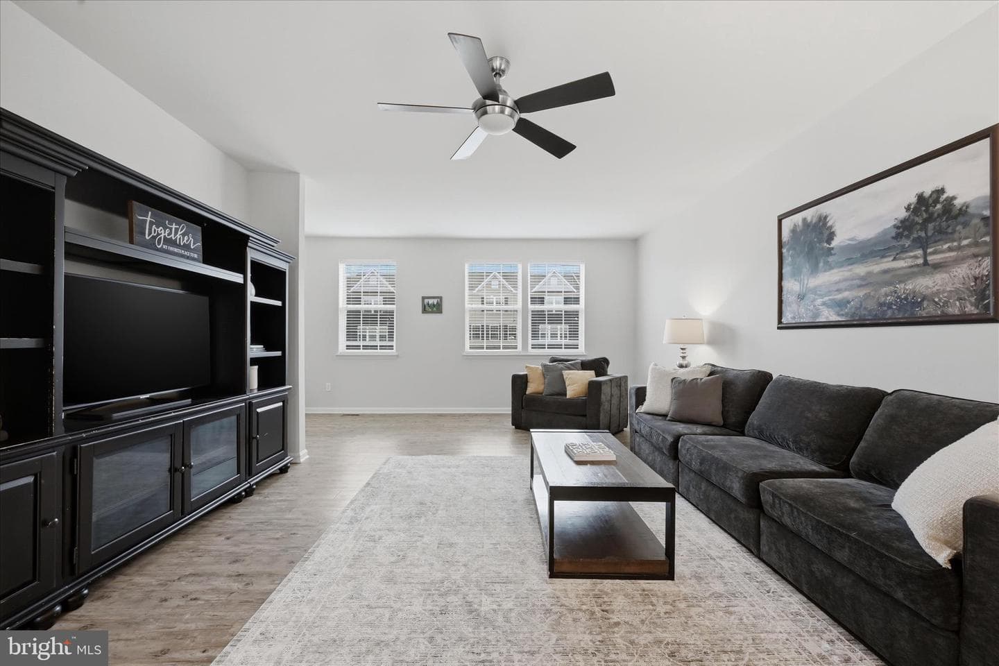 227 Magellan Drive photo 11