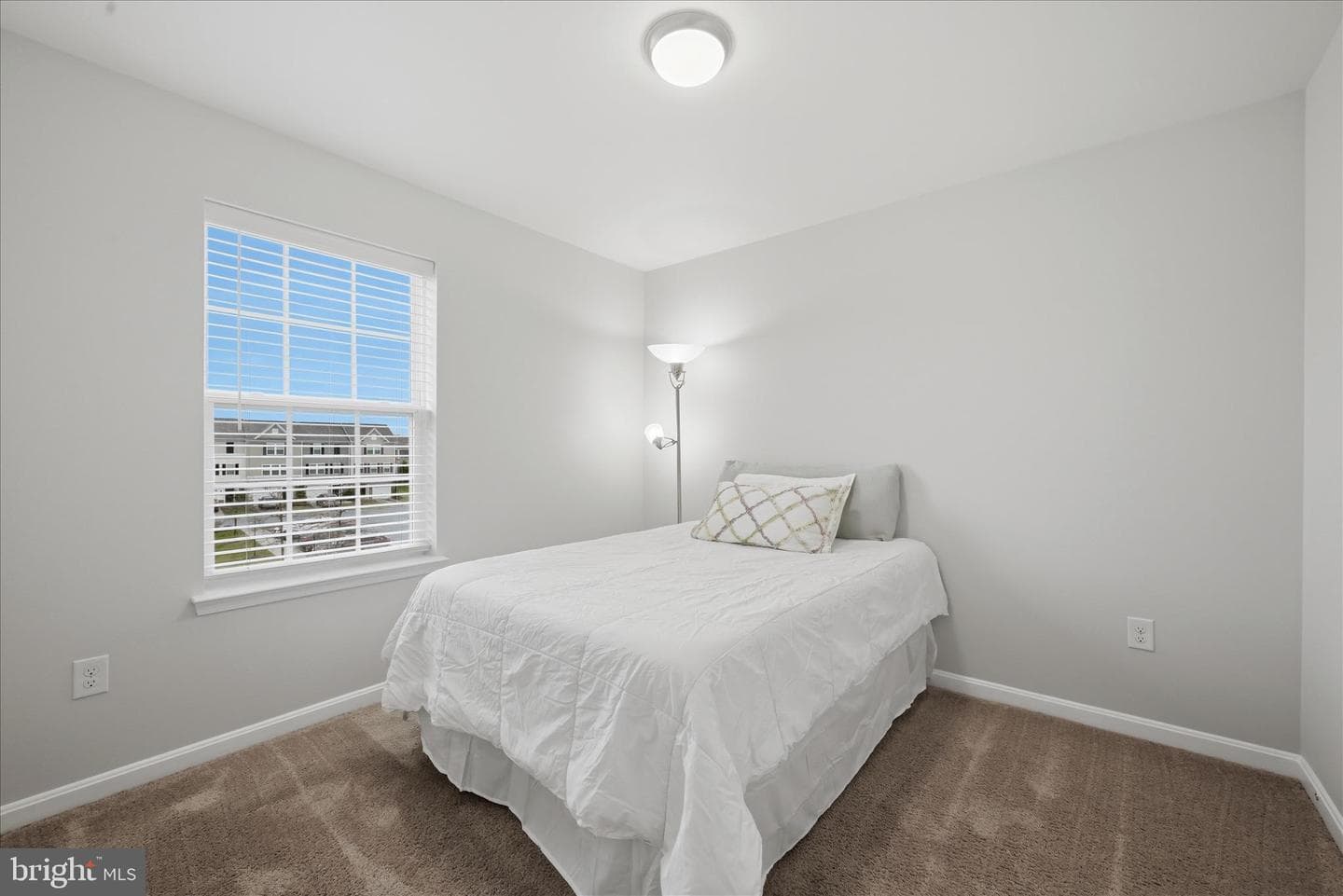 227 Magellan Drive photo 24