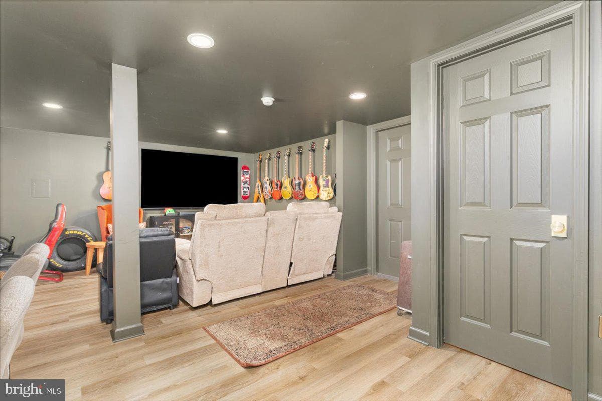 32 Cheerful Faye Drive photo 29