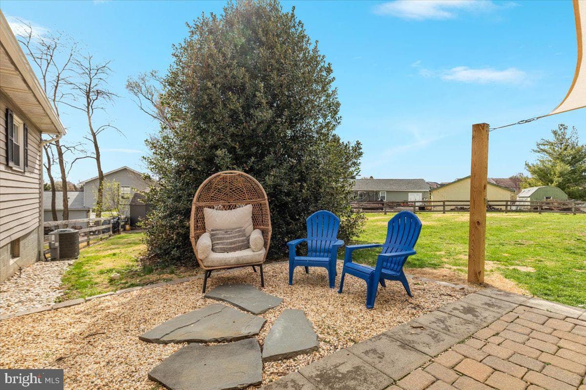 32 Cheerful Faye Drive photo 39