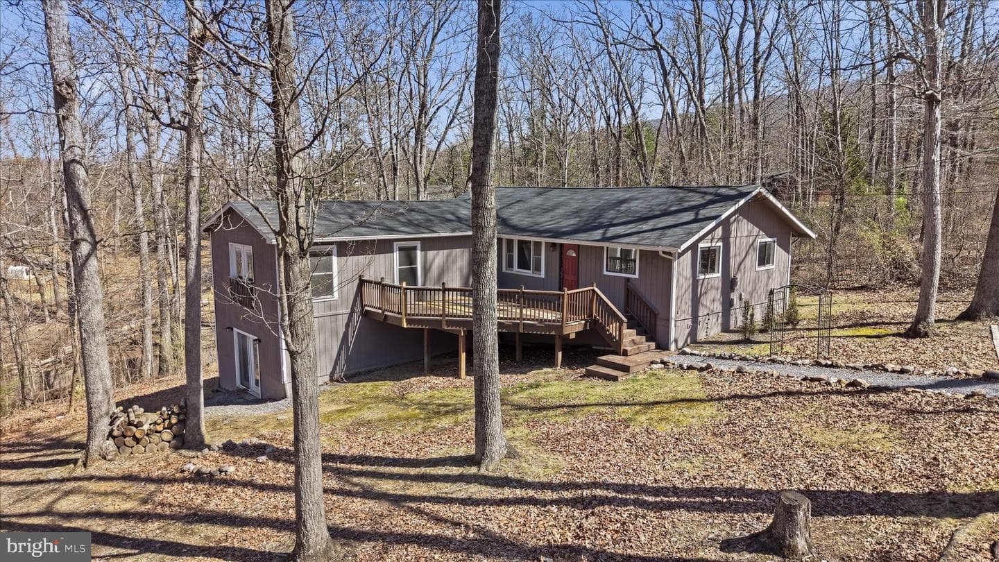 110 Tall Pine Lane