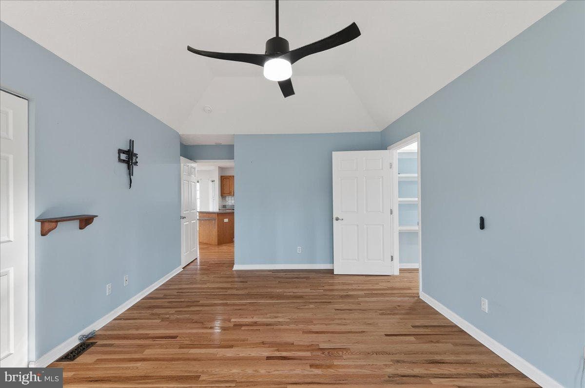 352 Doe Run Road photo 18