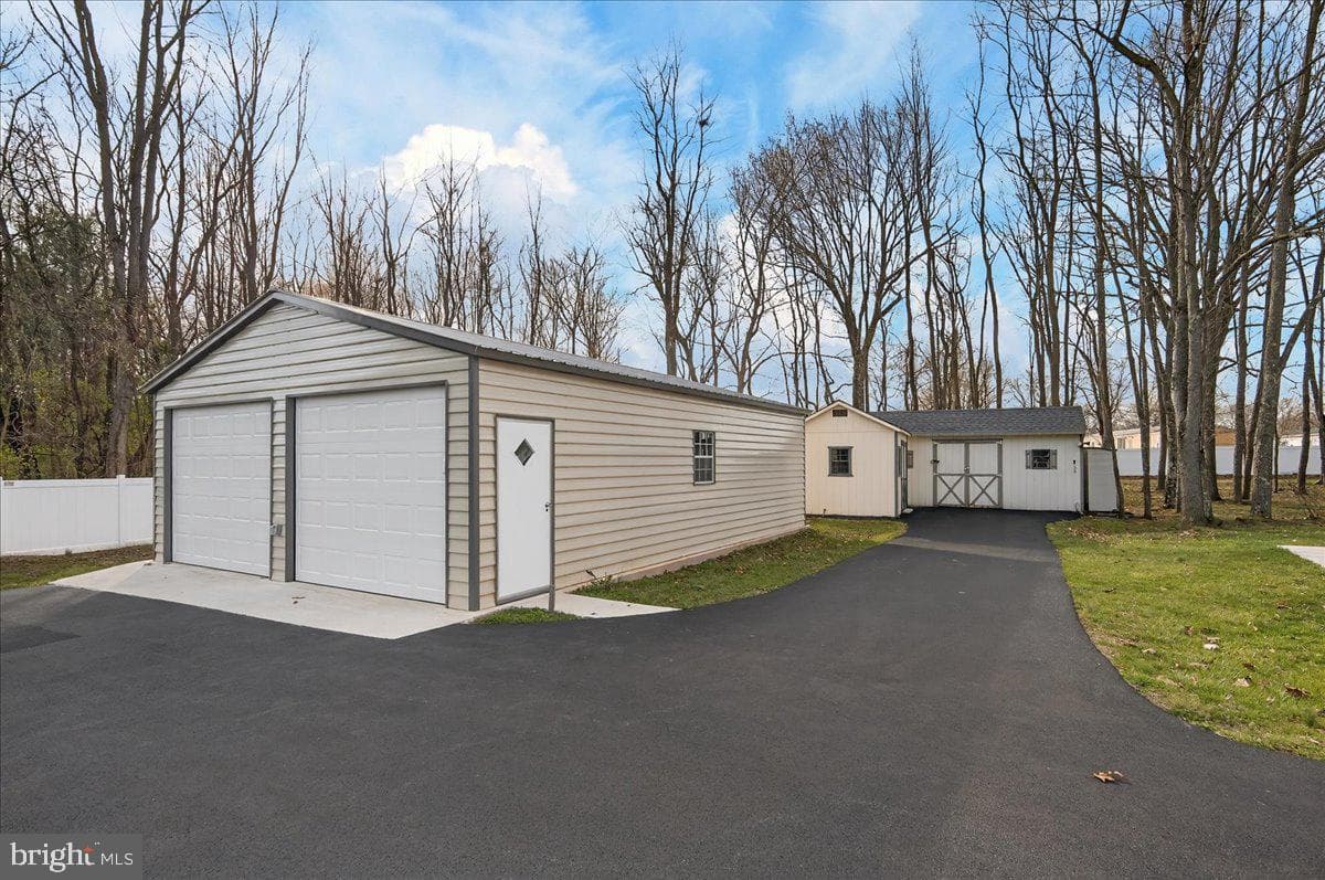 352 Doe Run Road photo 26