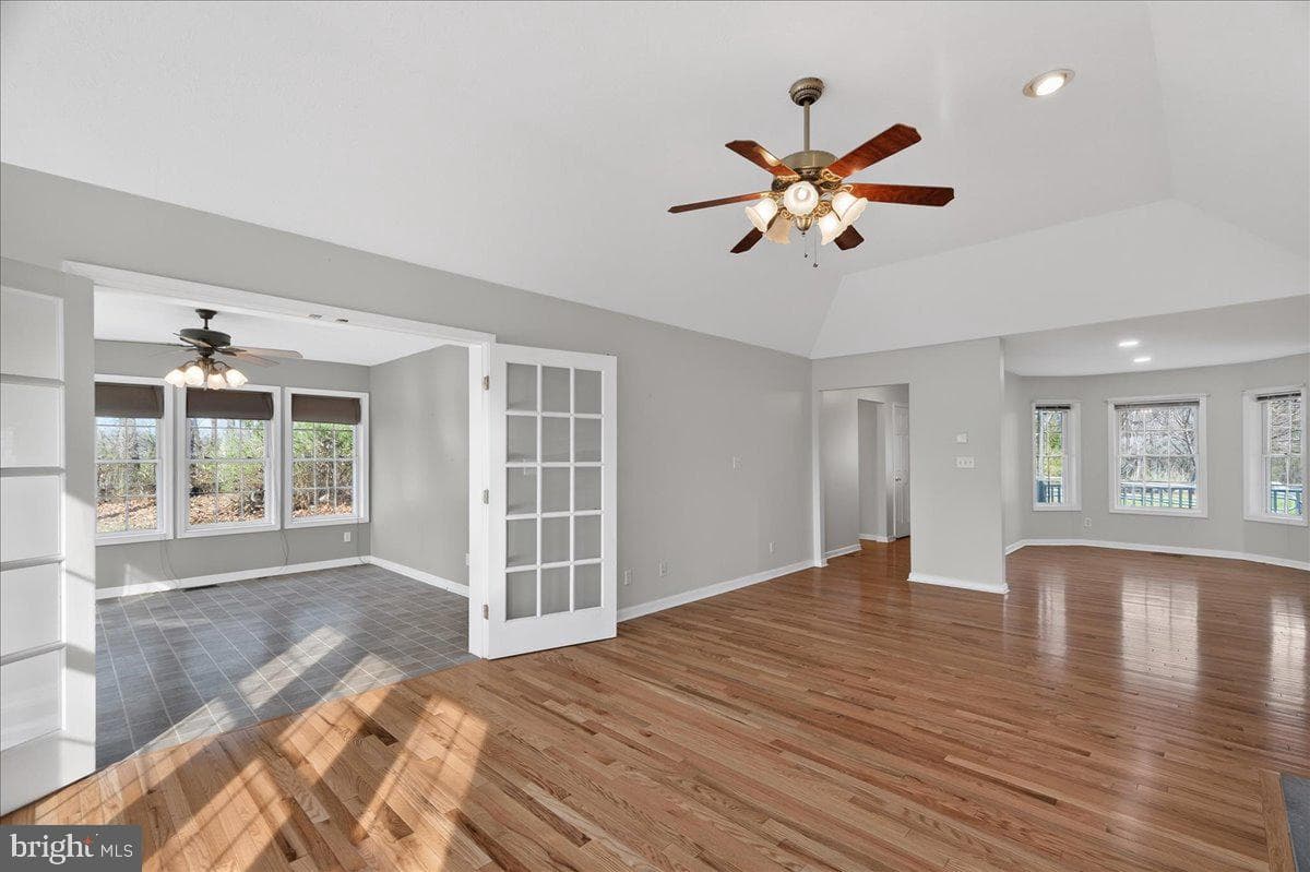 352 Doe Run Road photo 5