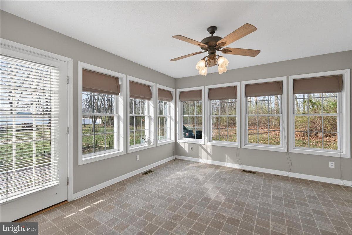 352 Doe Run Road photo 8