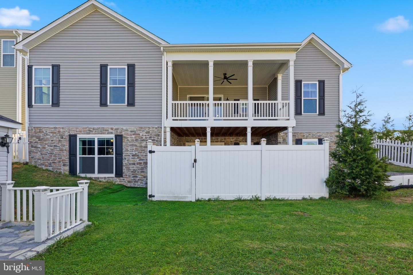 210 Aylesbury Lane photo 44