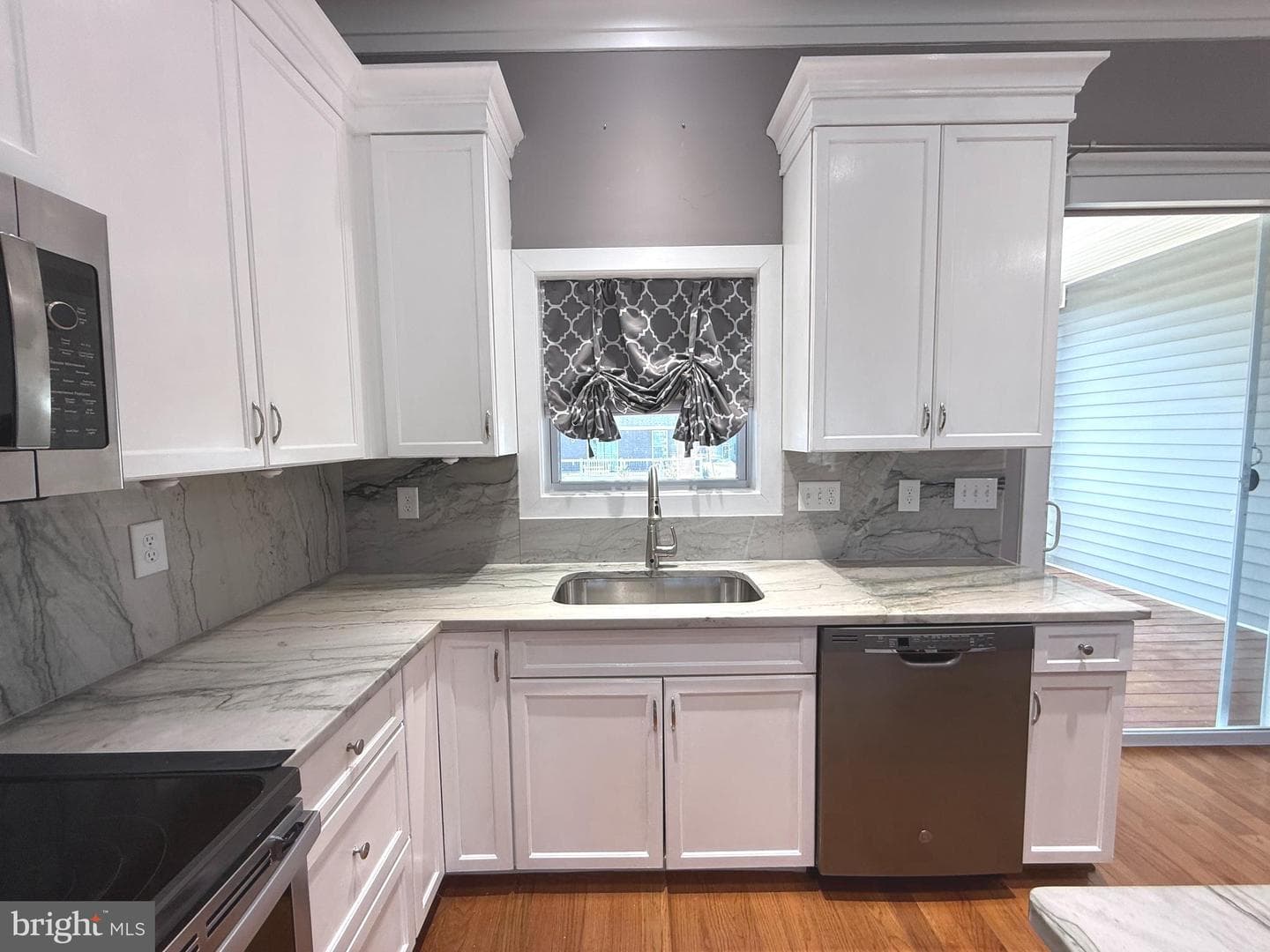 210 Aylesbury Lane photo 8