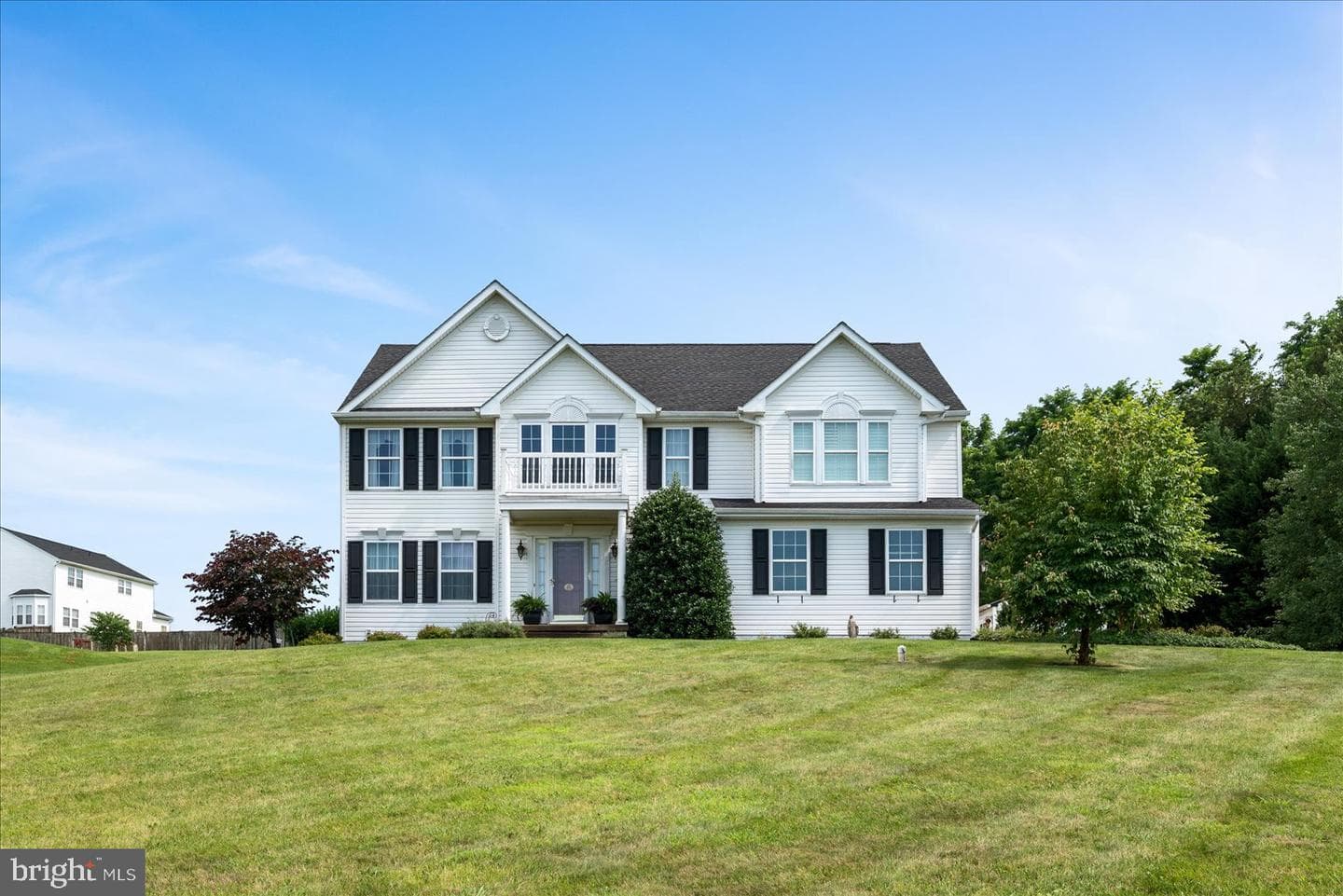 577 Pinnacle Drive photo 3