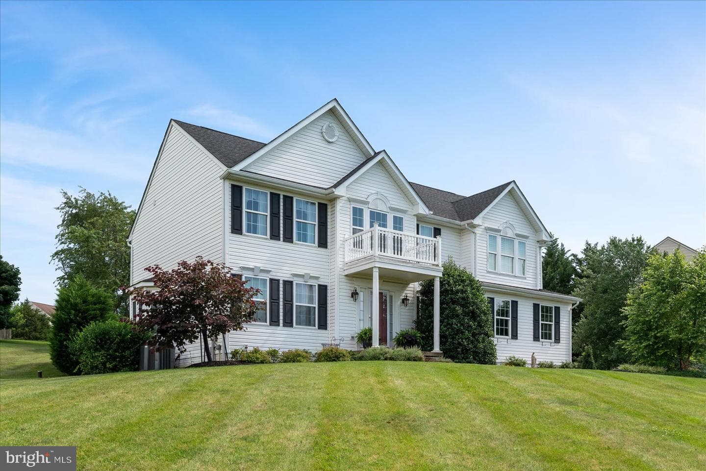 577 Pinnacle Drive photo 4