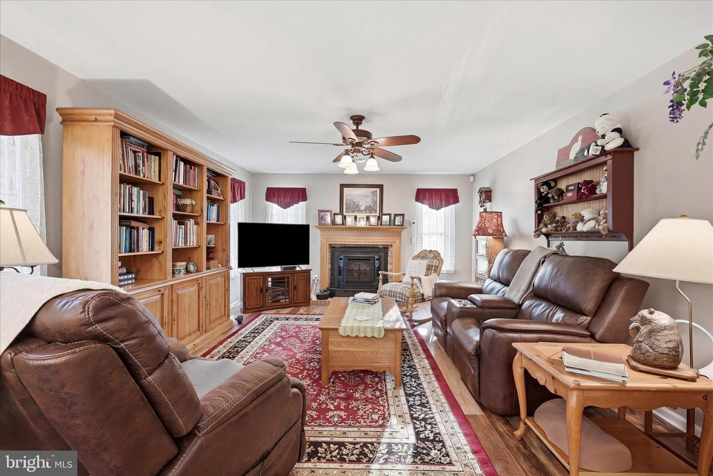 577 Pinnacle Drive photo 40