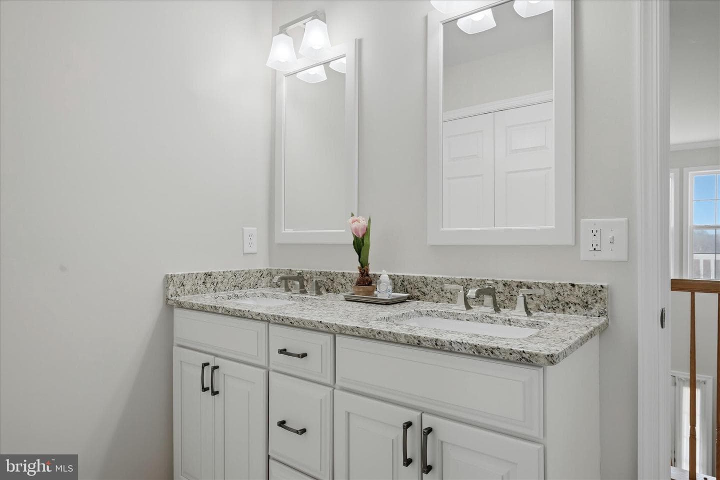 577 Pinnacle Drive photo 55