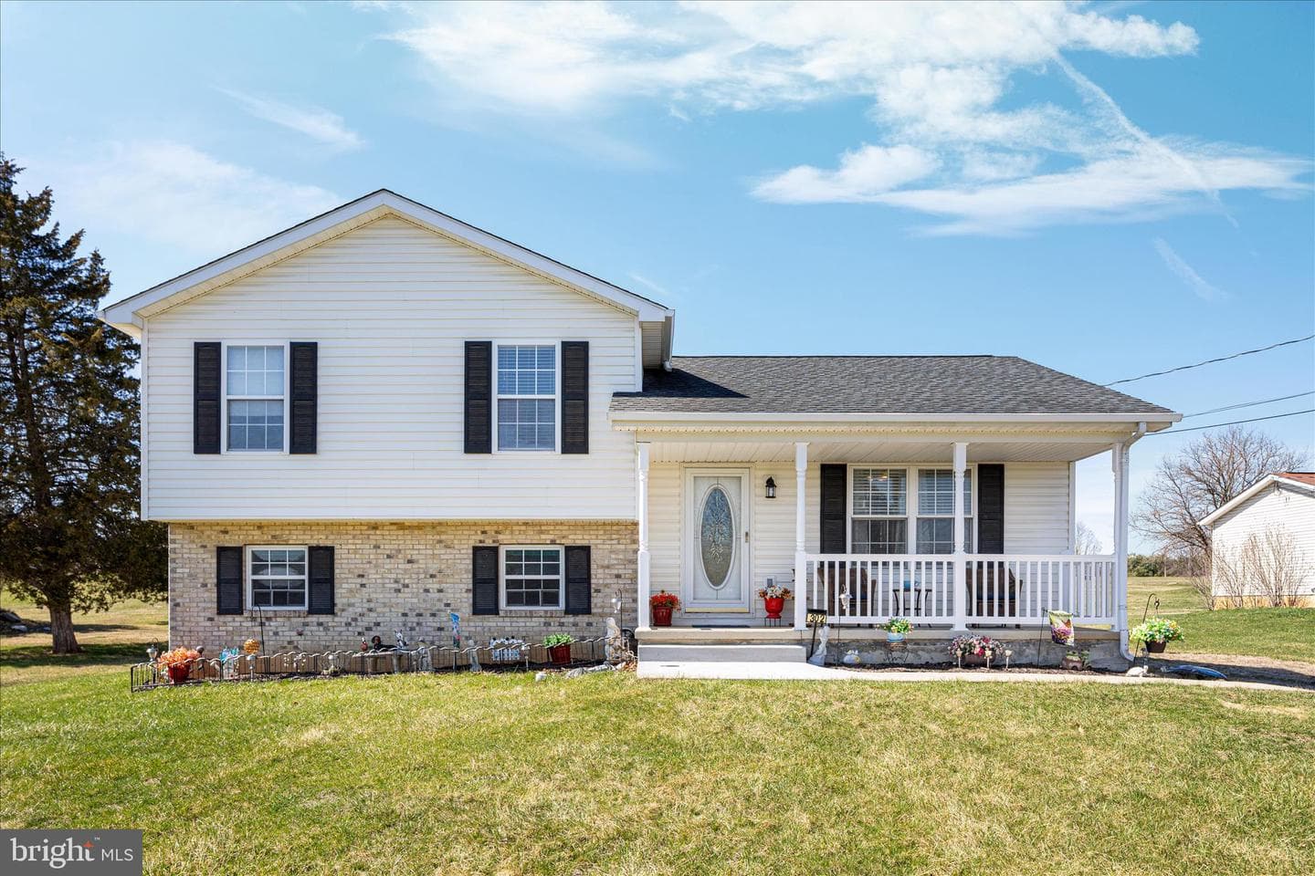 302 Montana Court photo 2