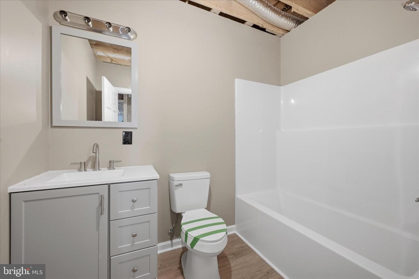 12 Bluebell Way photo 34