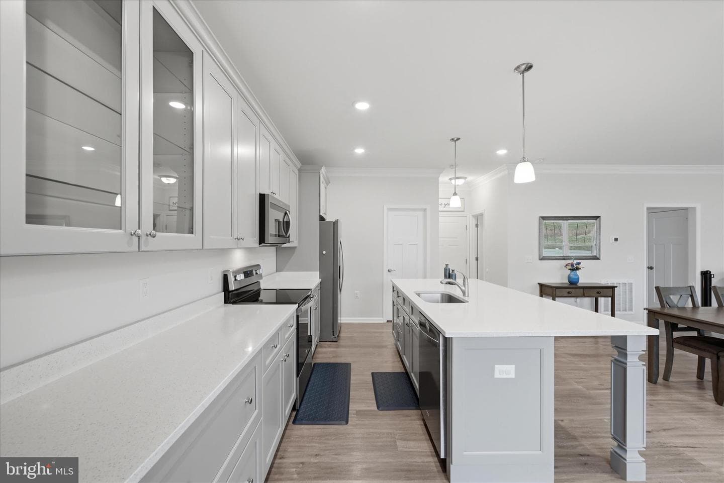 259 Twickenham Drive photo 10