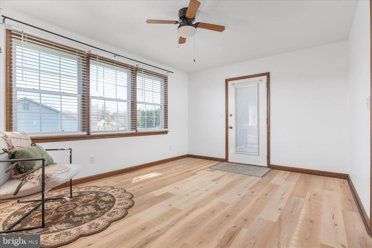 290 Larian Drive photo 10
