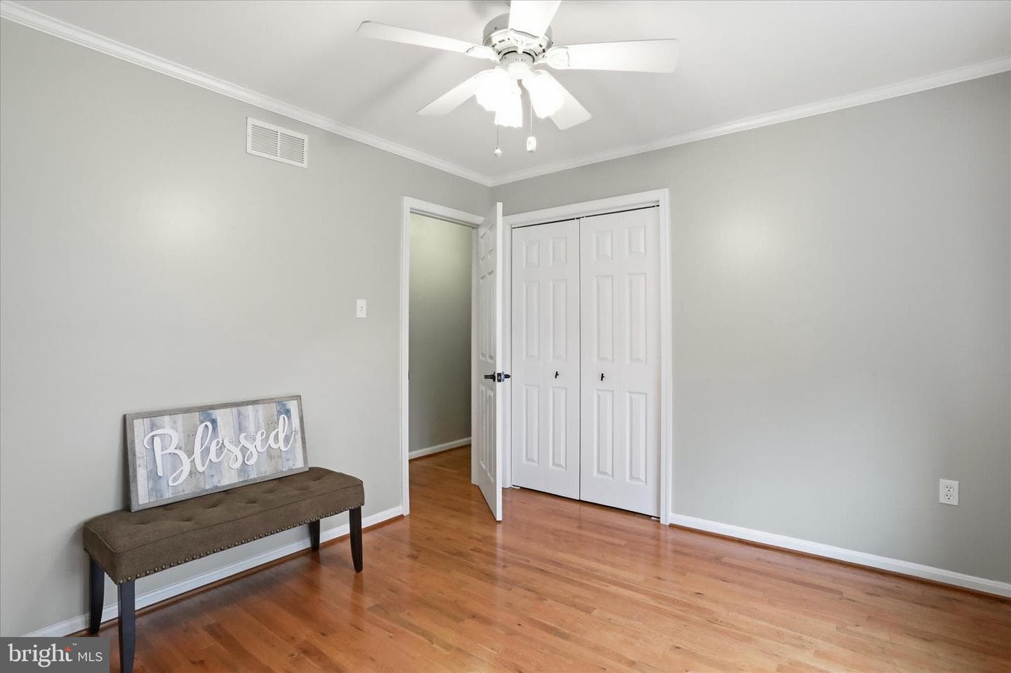 12 Columbus Court photo 35