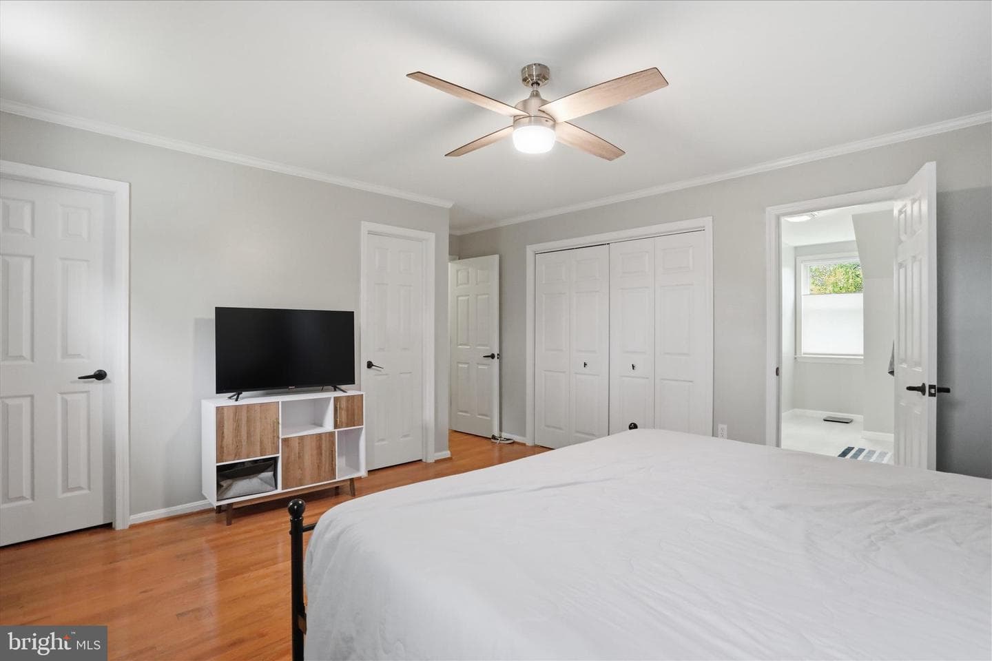12 Columbus Court photo 37