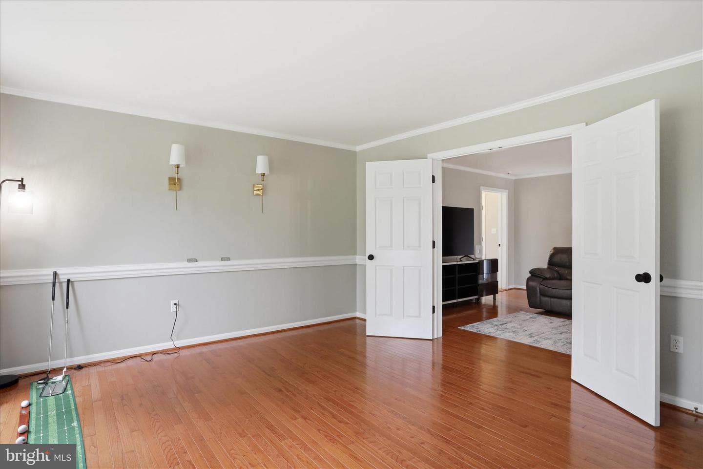 12 Columbus Court photo 9