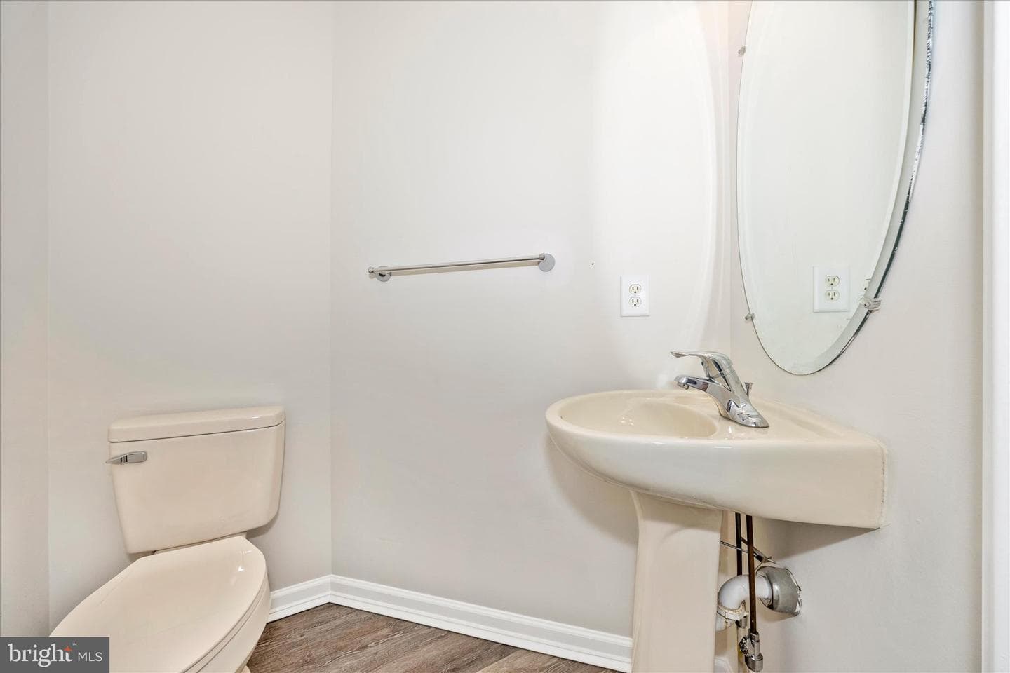21 Lopez Drive photo 8