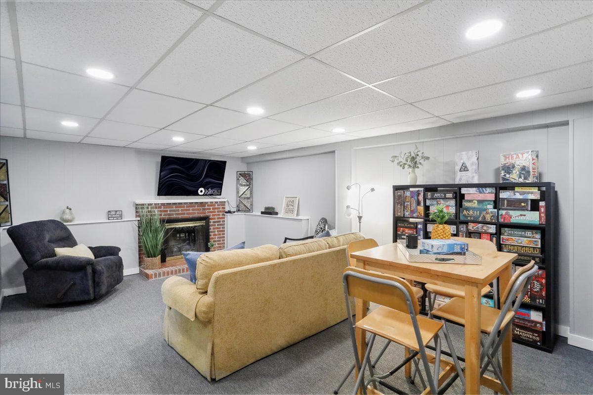 1102 Carrie Way photo 23